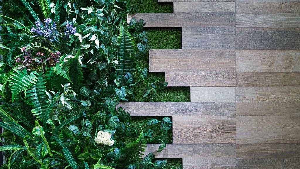 Green Walls: The Retailer's New Secret Weapon - Evergreen Walls