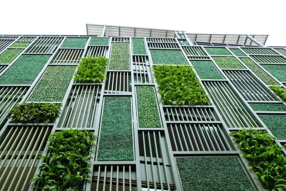 Modern Architecture: Green is In - Evergreen Walls