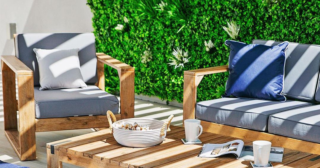 Pros and Cons of Artificial Plant Walls - Evergreen Walls