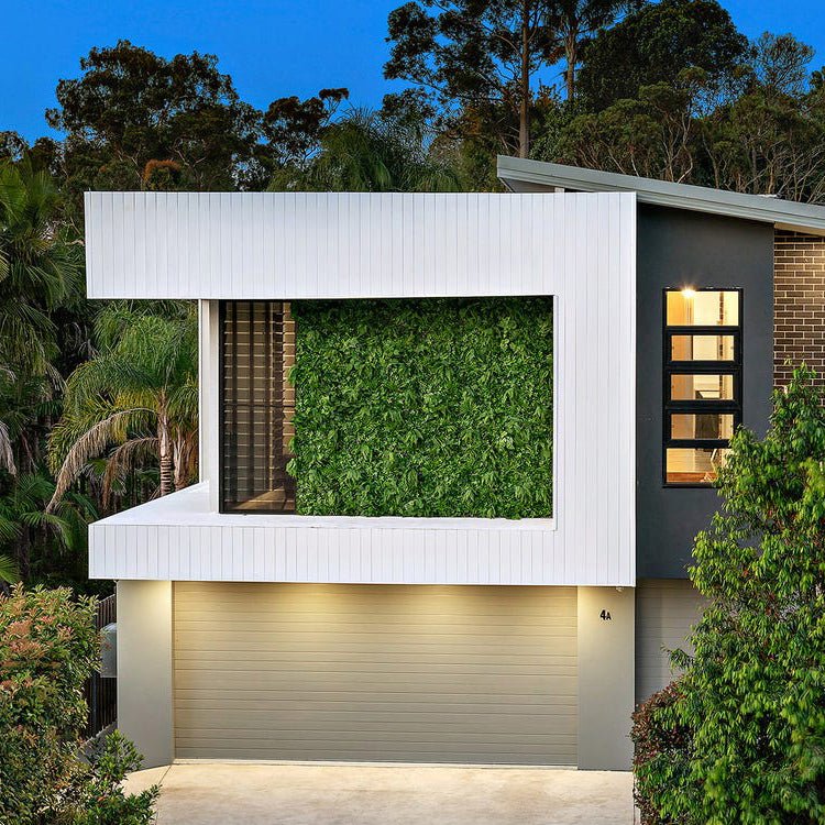 The Comparison - Artificial vs Living - Evergreen Walls