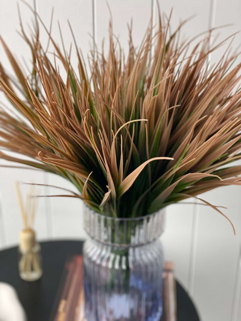 Grass Bush Brown 35cm (UV) - Evergreen Walls