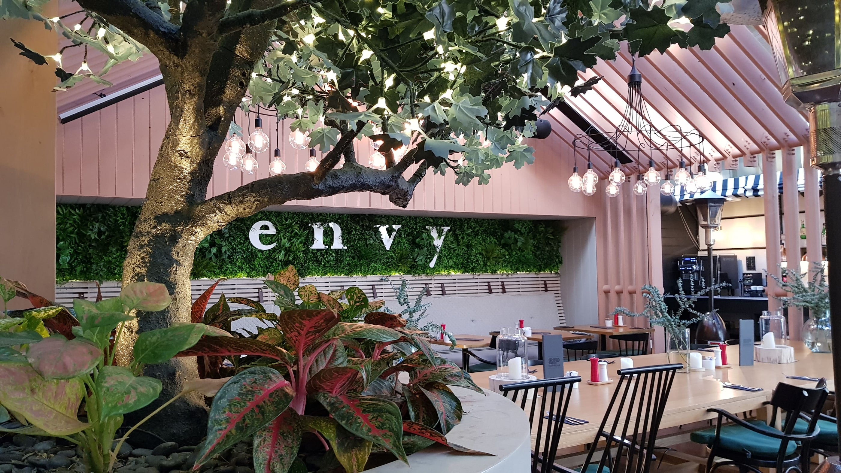 Evergreen Urban at Ovolo Hotel