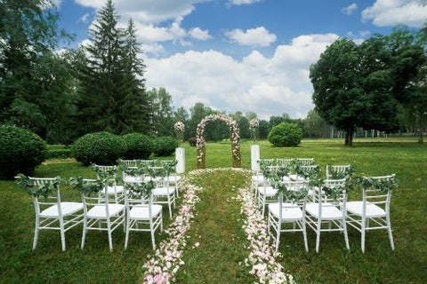 Summer Means Beautiful Green Outdoor Weddings - Evergreen Walls