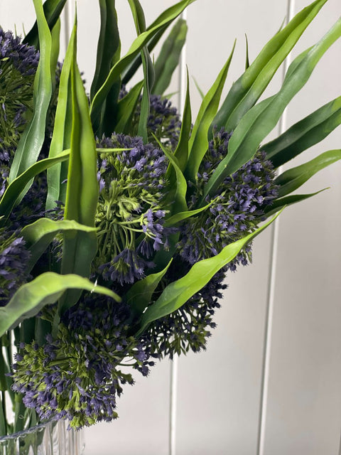 Blossom Bush Purple (UV) - Evergreen Walls