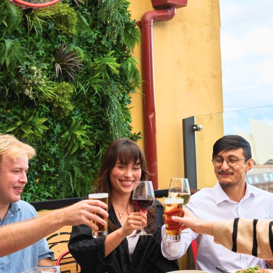 Coastal Luxe - Evergreen Walls