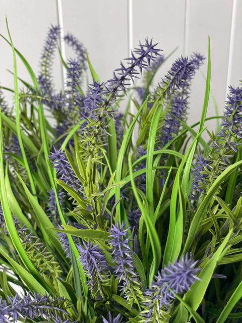Lavender Bush (UV) - Evergreen Walls