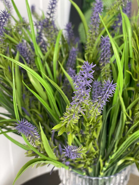 Lavender Bush (UV) - Evergreen Walls